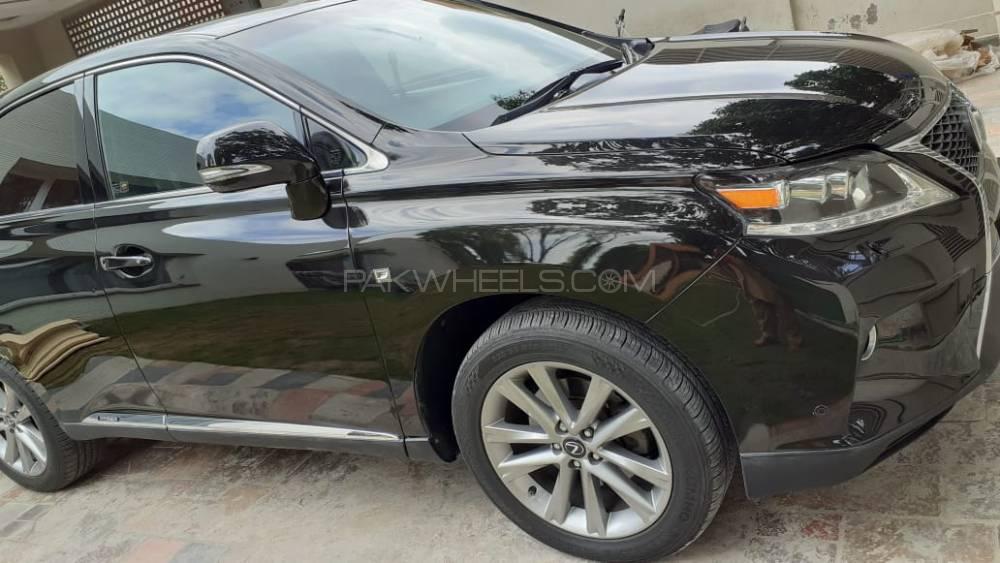 Lexus RX Series 2012 for Sale in Lahore Lexus RX Series 2012 for Sale in Lahore Image-2