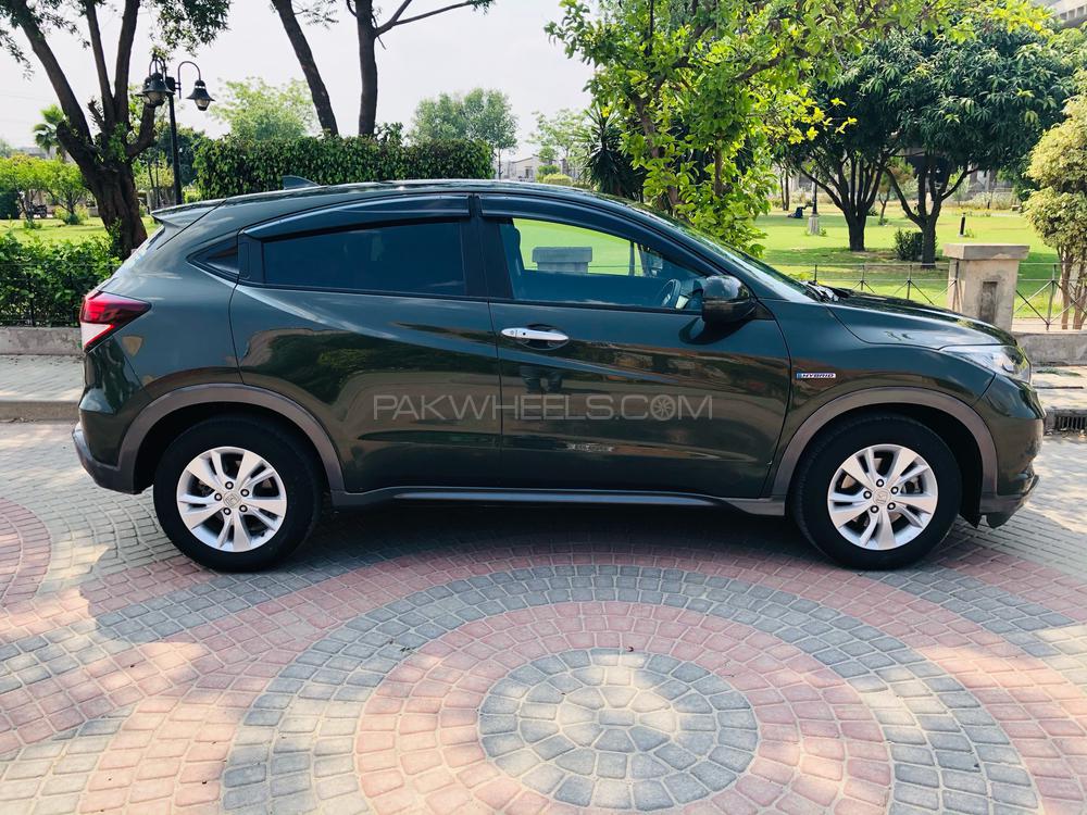 ہونڈا ویزِل 2015 for Sale in لاہور ہونڈا ویزِل 2015 for Sale in لاہور Image-3