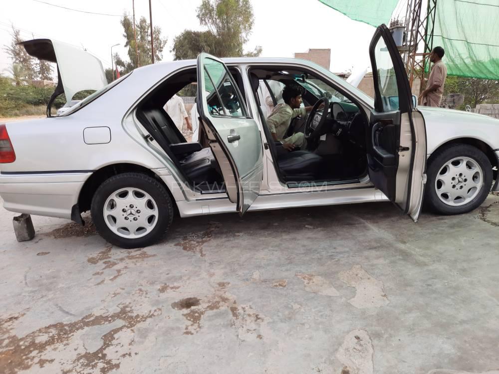 Mercedes Benz C Class 1994 for Sale in Khairpur Mir Image-1