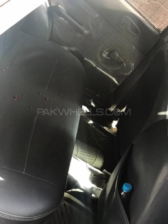 Suzuki Cultus 2005 for Sale in Lahore Suzuki Cultus 2005 for Sale in Lahore Image-9