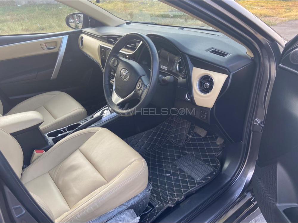 Toyota Corolla 2019 for Sale in Lahore Toyota Corolla 2019 for Sale in Lahore Image-8
