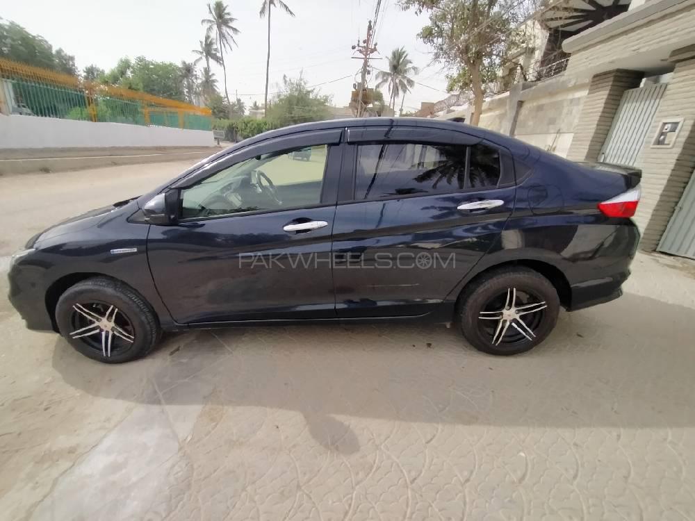 ہونڈا گریس ہائبرڈ 2017 for Sale in کراچی ہونڈا گریس ہائبرڈ 2017 for Sale in کراچی Image-8