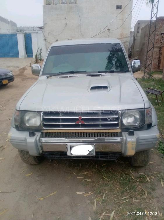 Mitsubishi Pajero 1995 for Sale in Lahore Image-1