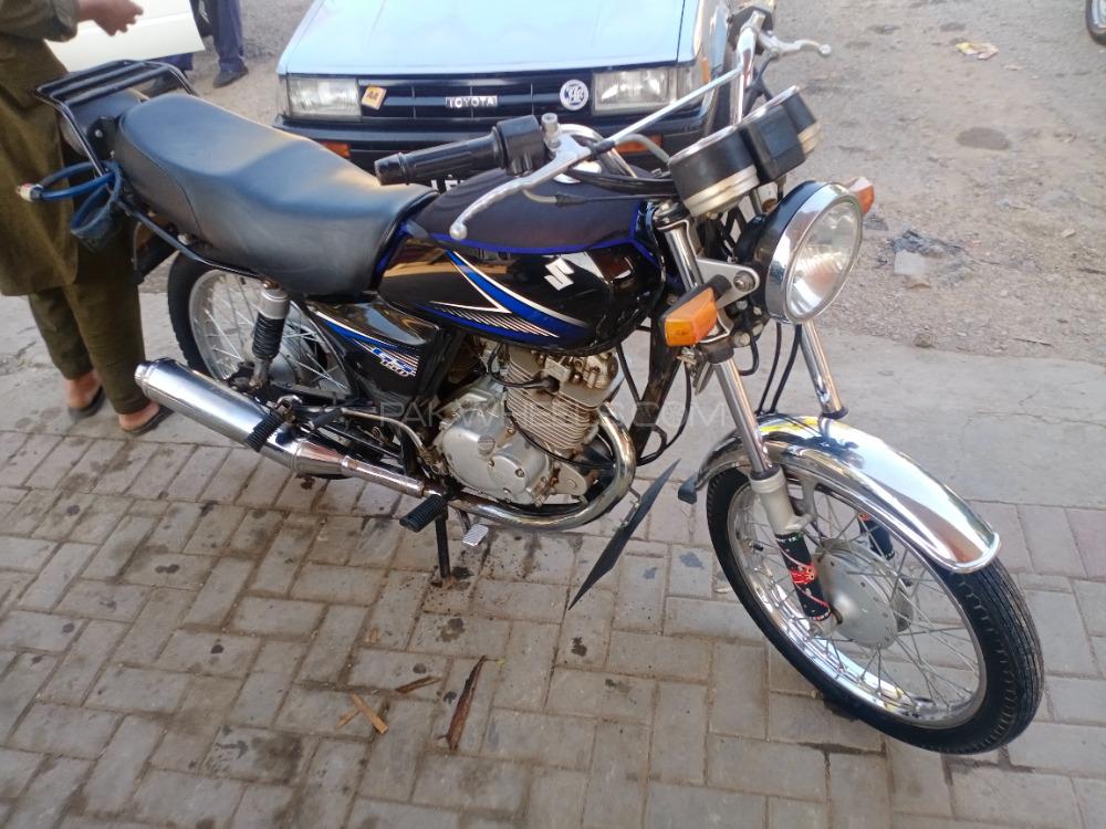 سوزوکی GS 150 SE 2013 for Sale سوزوکی GS 150 SE 2013 for Sale Image-3