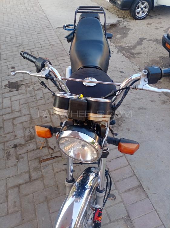 سوزوکی GS 150 SE 2013 for Sale سوزوکی GS 150 SE 2013 for Sale Image-5
