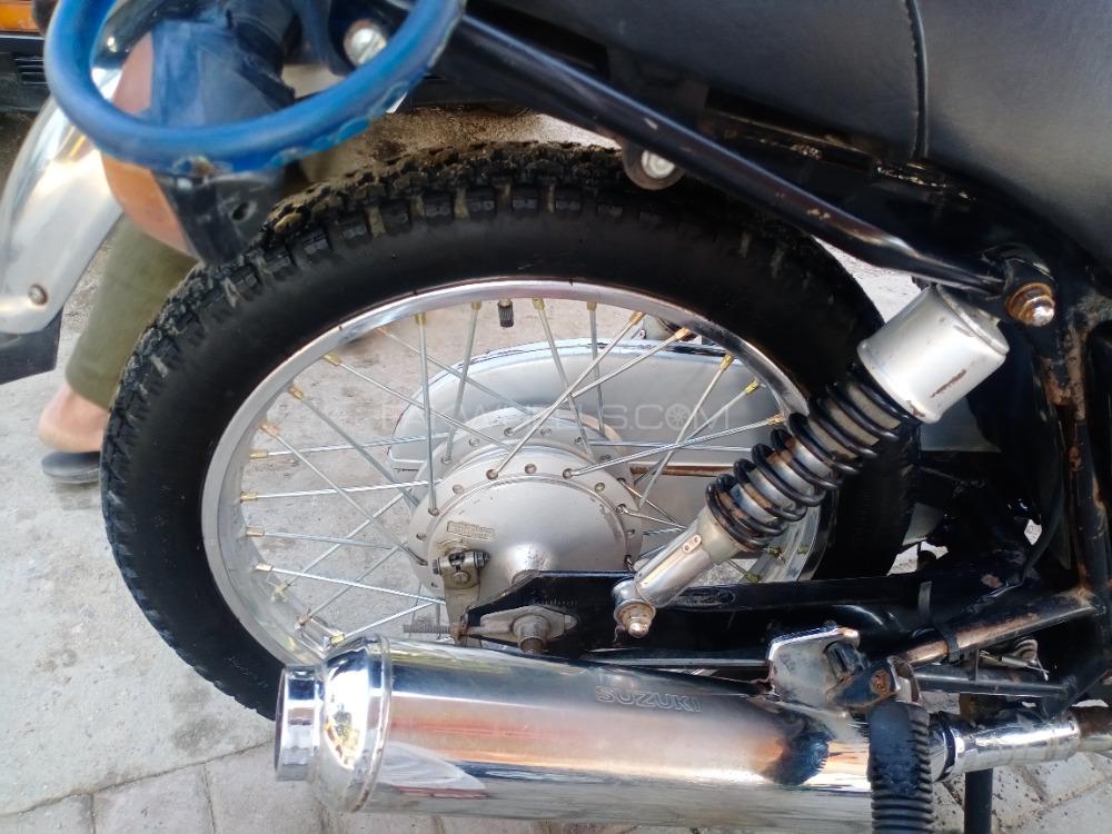 سوزوکی GS 150 SE 2013 for Sale سوزوکی GS 150 SE 2013 for Sale Image-8