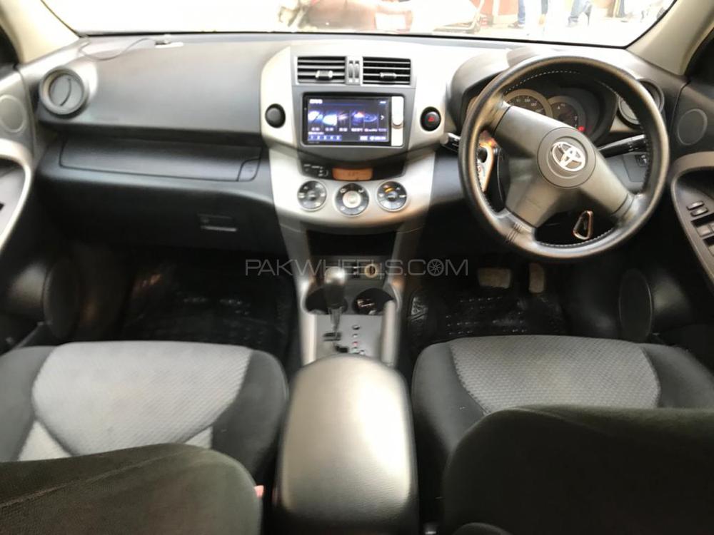 ٹویوٹا راو 4 2007 for Sale in کراچی ٹویوٹا راو 4 2007 for Sale in کراچی Image-7