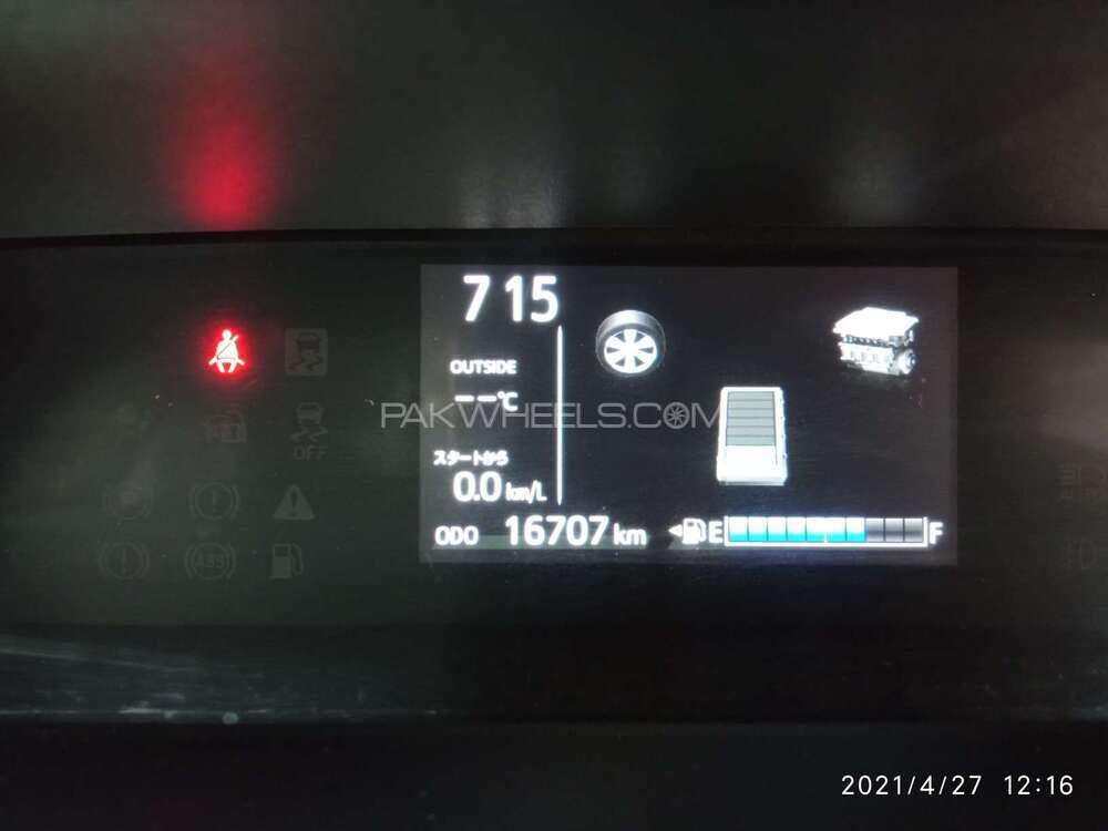 ٹویوٹا اکوا 2017 for Sale in لاہور ٹویوٹا اکوا 2017 for Sale in لاہور Image-9