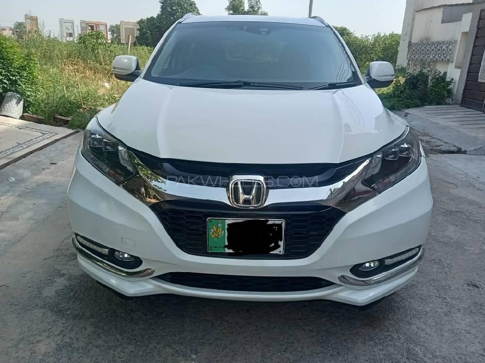 Honda Vezel 2016 for Sale in Lahore Image-1