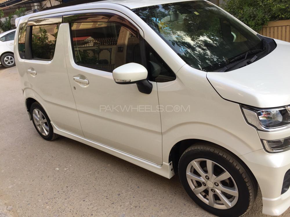 Mazda Flair 2017 for Sale in Karachi Mazda Flair 2017 for Sale in Karachi Image-6