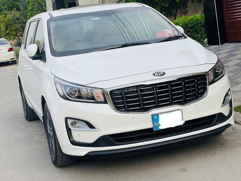 کِیا کارنیول 2018 for Sale in فیصل آباد Image-1
