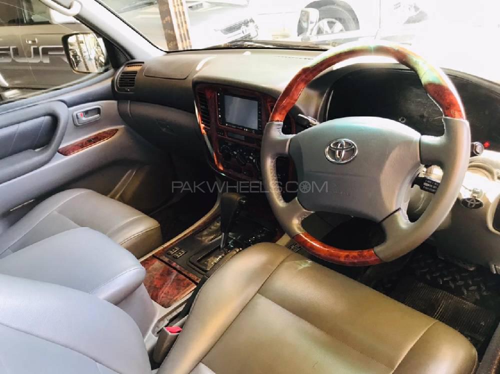 ٹویوٹا لینڈ کروزر 2002 for Sale in پشاور ٹویوٹا لینڈ کروزر 2002 for Sale in پشاور Image-8
