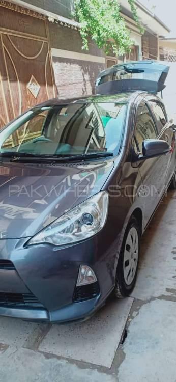 Toyota Aqua 2014 for Sale in Peshawar Image-1