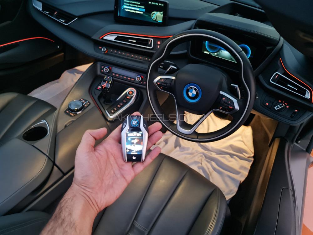 BMW i8 2018 for Sale in Lahore BMW i8 2018 for Sale in Lahore Image-6