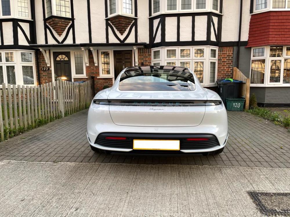 Porsche Taycan 2021 for Sale in Lahore Porsche Taycan 2021 for Sale in Lahore Image-5