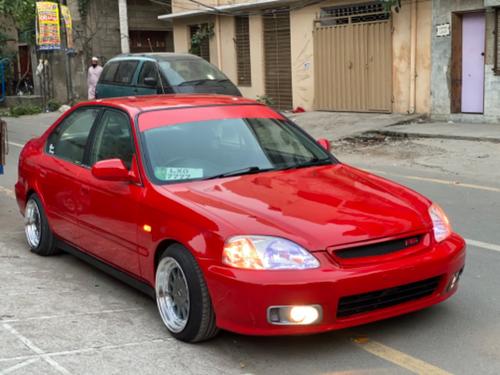 ہونڈا سوک - 2000