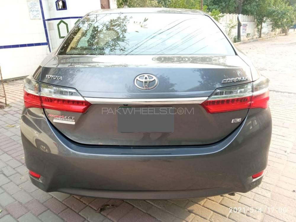 Toyota Corolla 2018 for Sale in Lahore Toyota Corolla 2018 for Sale in Lahore Image-6