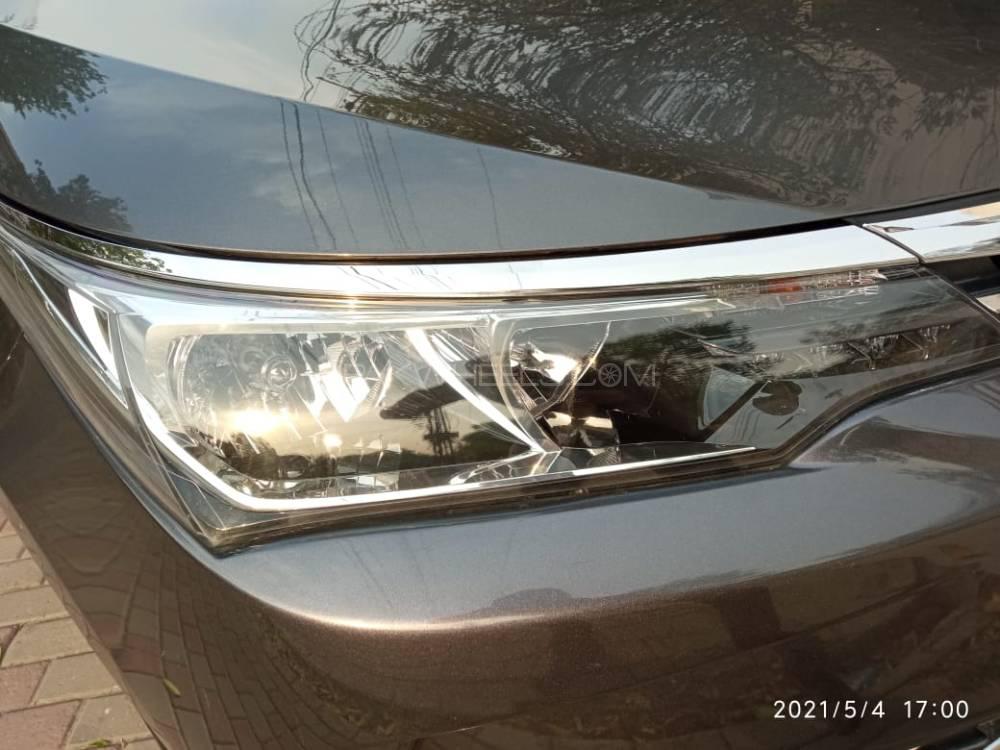 Toyota Corolla 2018 for Sale in Lahore Toyota Corolla 2018 for Sale in Lahore Image-17