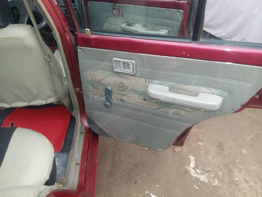 کِیا کلاسک 2001 for Sale in فیصل آباد کِیا کلاسک 2001 for Sale in فیصل آباد Image-17