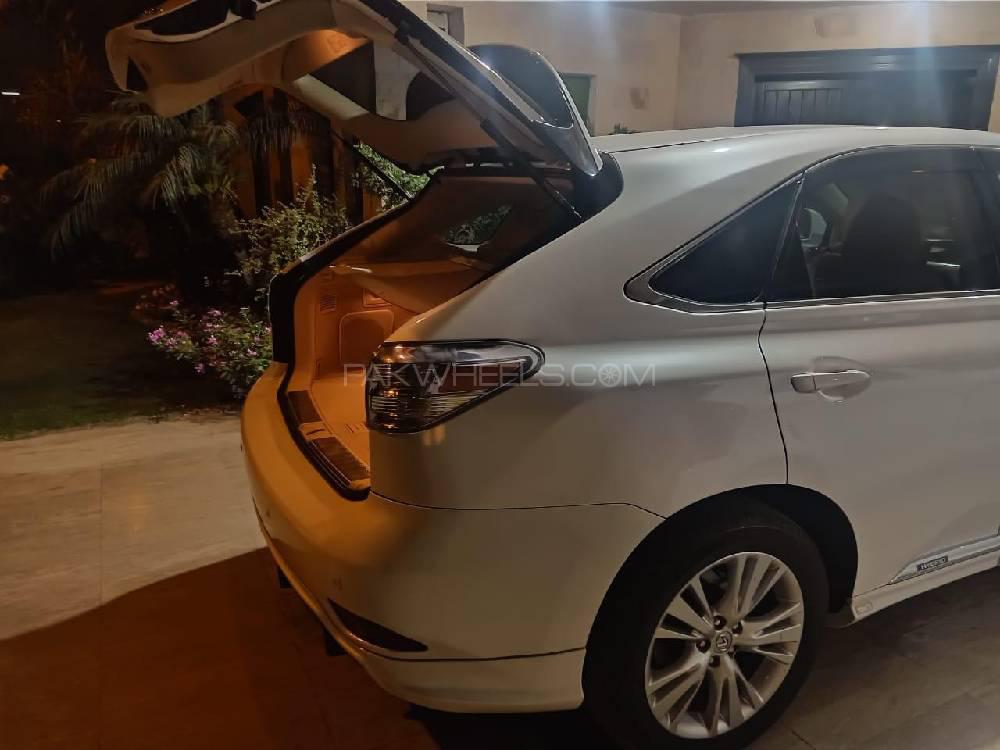 لیکزس آر ایکس سیریز 2009 for Sale in لاہور لیکزس آر ایکس سیریز 2009 for Sale in لاہور Image-6