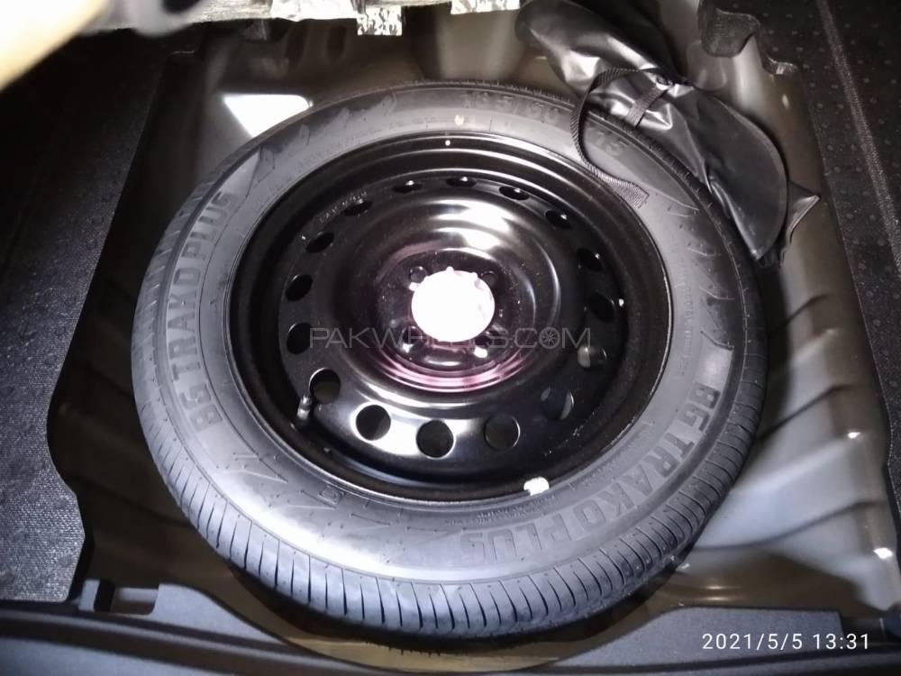 Toyota Yaris Sedan 2020 for Sale in Lahore Toyota Yaris Sedan 2020 for Sale in Lahore Image-14