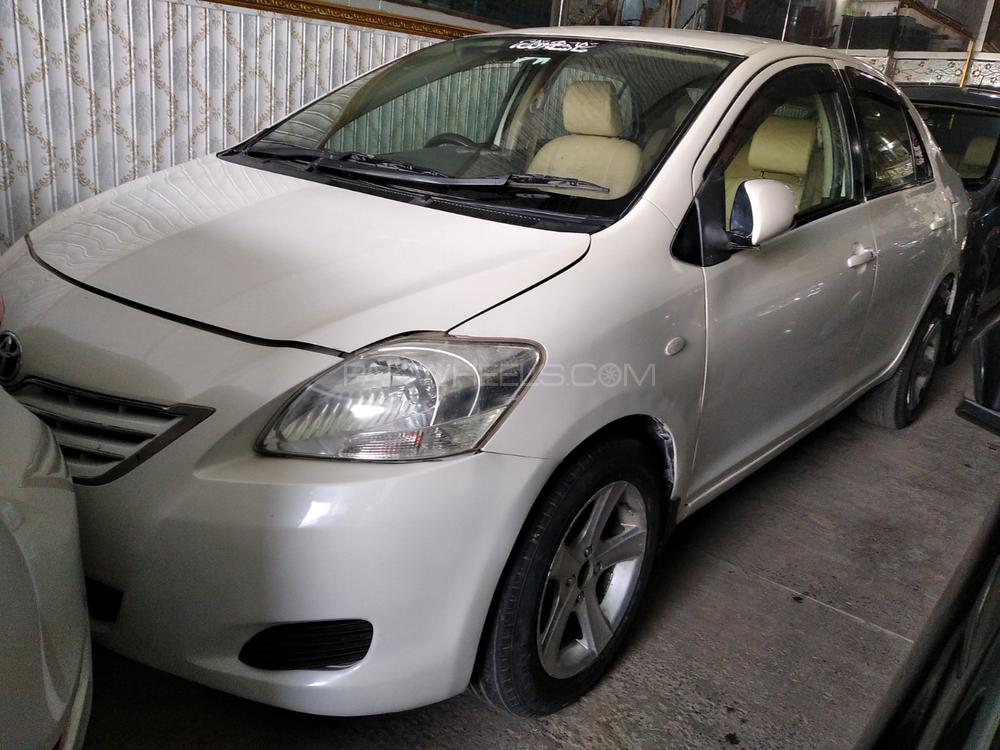 Toyota Belta 2005 for Sale in Lahore Image-1