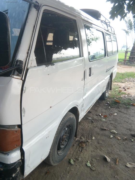 Mazda E 2200 1993 for Sale in Dinga Mazda E 2200 1993 for Sale in Dinga Image-3