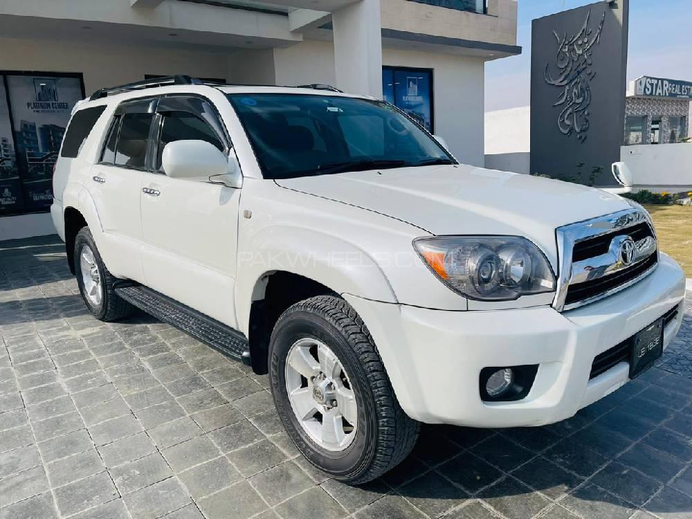 Toyota Surf 2007 for Sale in Abbottabad Image-1