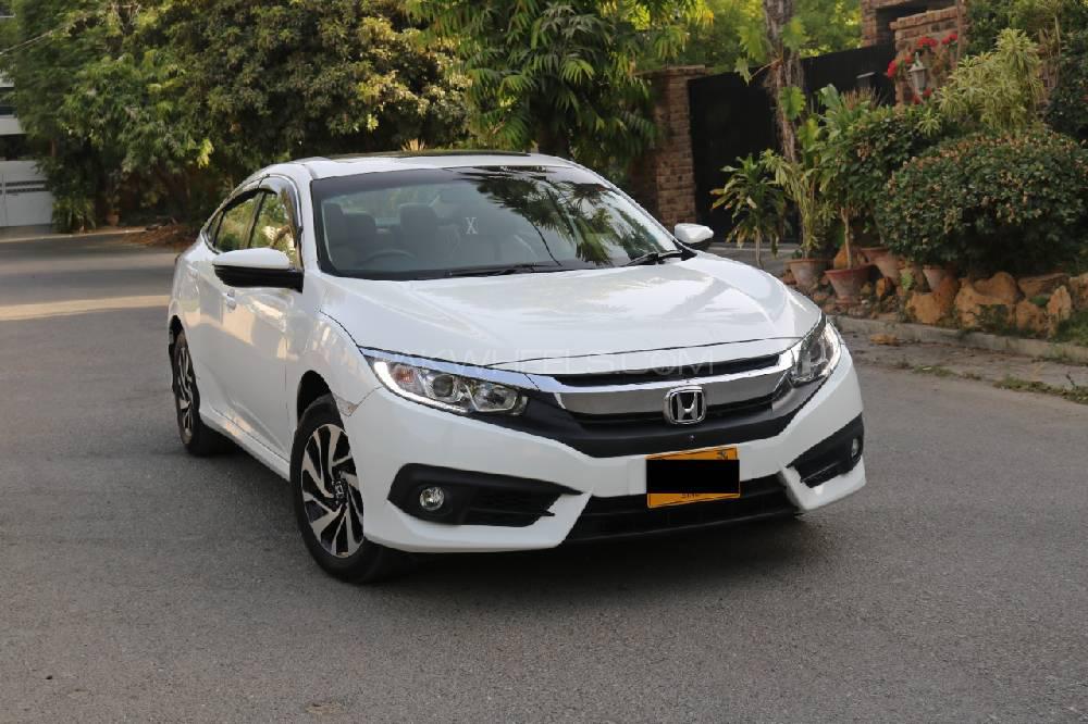 Honda Civic 2018 for Sale in Karachi Image-1