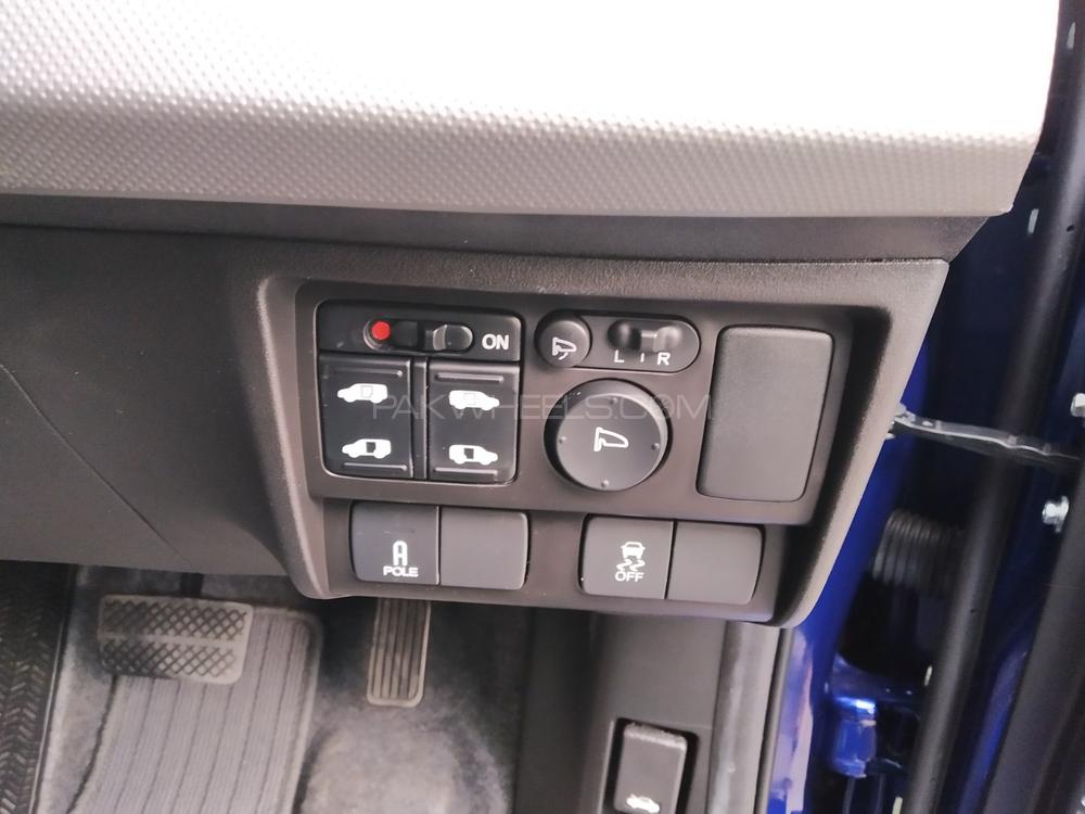 Honda Freed 2016 for Sale in Lahore Honda Freed 2016 for Sale in Lahore Image-9