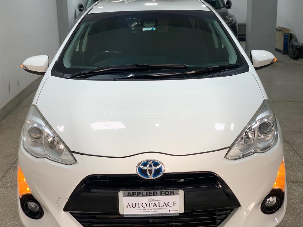 Toyota Aqua 2017 for Sale in Peshawar Toyota Aqua 2017 for Sale in Peshawar Image-3