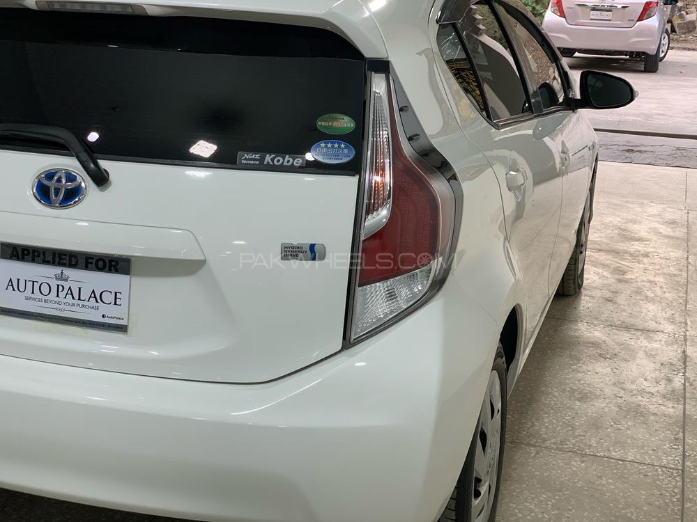Toyota Aqua 2017 for Sale in Peshawar Toyota Aqua 2017 for Sale in Peshawar Image-8