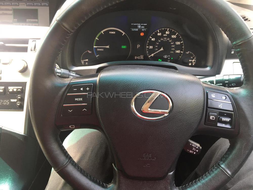 لیکزس آر ایکس سیریز 2010 for Sale in لاہور لیکزس آر ایکس سیریز 2010 for Sale in لاہور Image-11