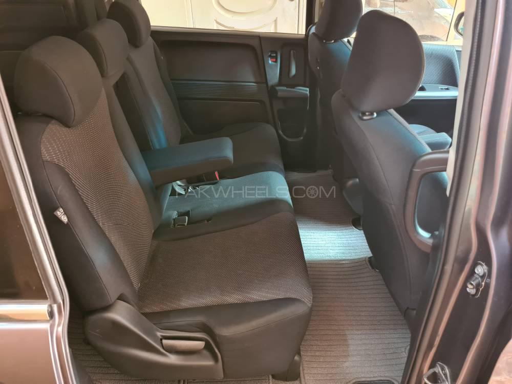 Honda Freed 2013 for Sale in Lahore Honda Freed 2013 for Sale in Lahore Image-12