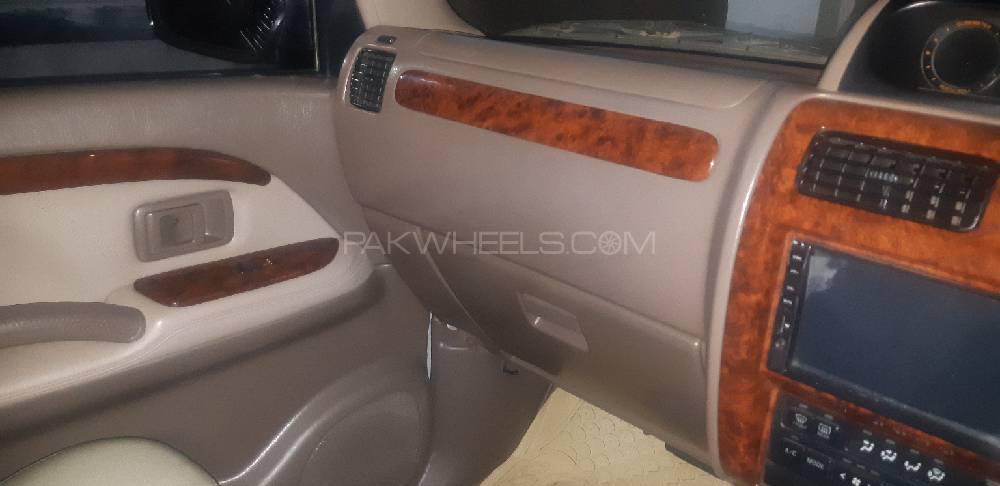 Toyota Prado 2001 for Sale in Peshawar Toyota Prado 2001 for Sale in Peshawar Image-7