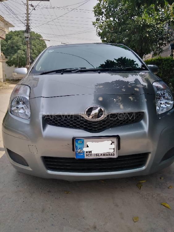 Toyota Vitz 2007 for Sale in Peshawar Image-1