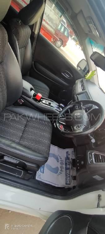 Honda Vezel 2015 for Sale in Hyderabad Honda Vezel 2015 for Sale in Hyderabad Image-4