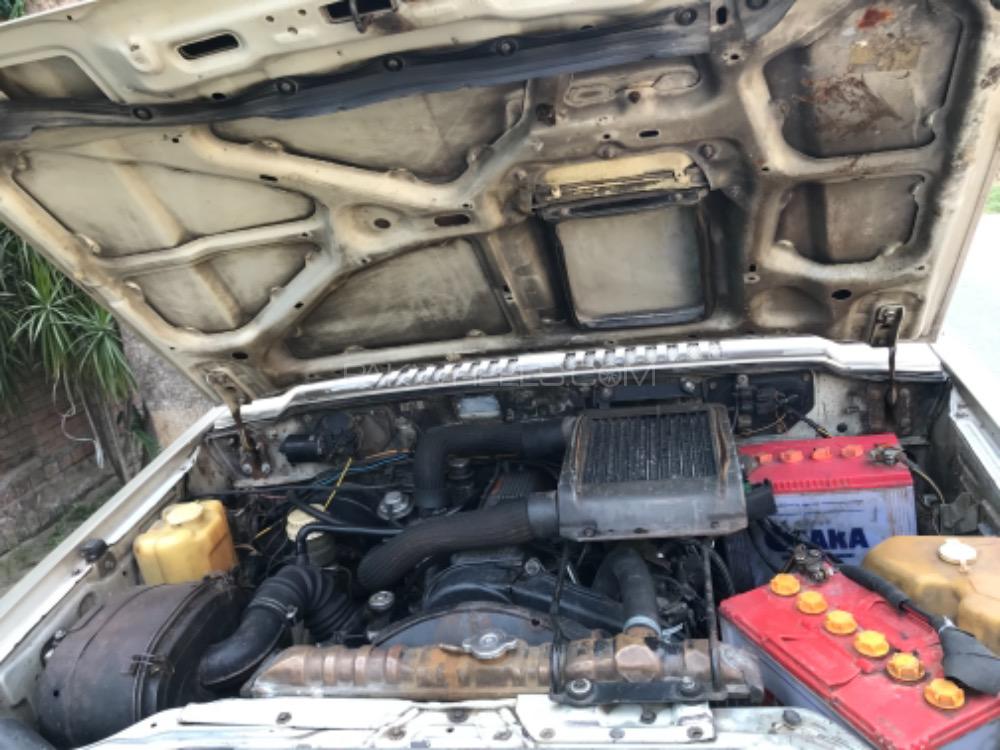 Mitsubishi Pajero 1987 for Sale in Lahore Mitsubishi Pajero 1987 for Sale in Lahore Image-9