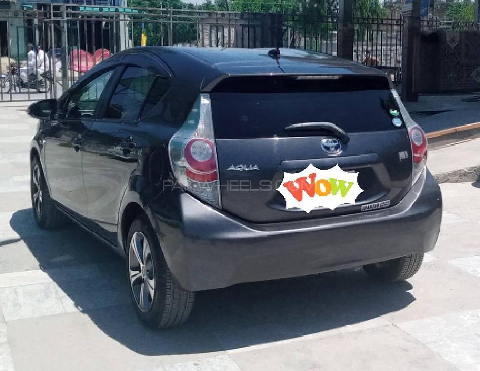 ٹویوٹا اکوا 2013 for Sale in پشاور Image-1