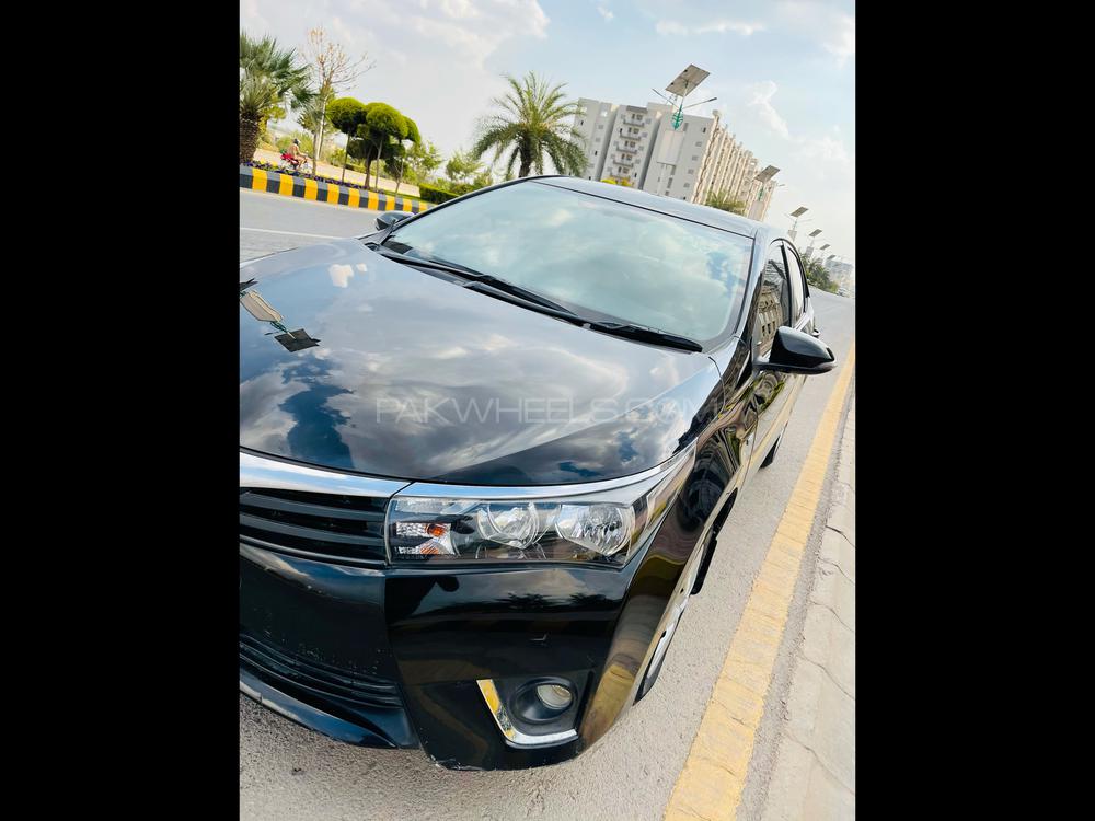 Toyota Corolla 2014 for Sale in Islamabad Image-1