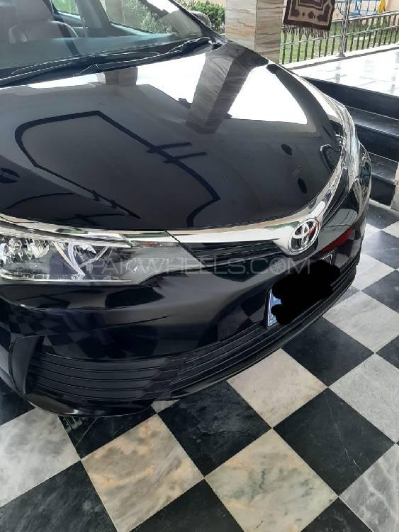 Toyota Corolla 2018 for Sale in Peshawar Image-1