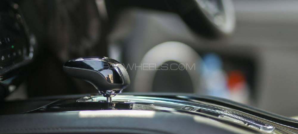 Honda Vezel 2014 for Sale in Faisalabad Honda Vezel 2014 for Sale in Faisalabad Image-3