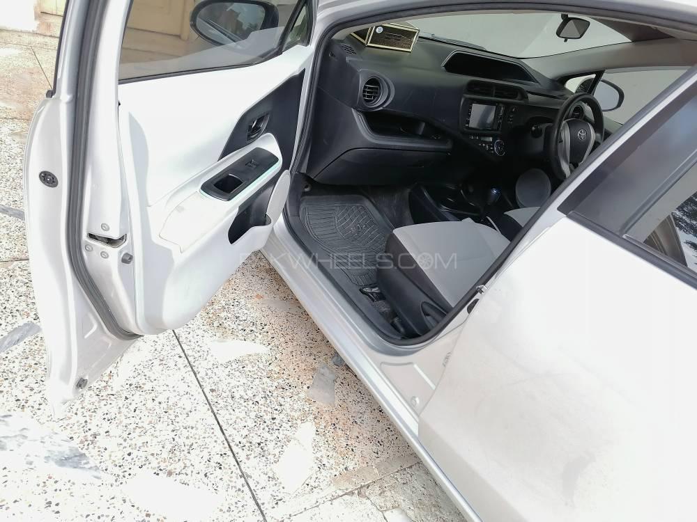 Toyota Aqua 2014 for Sale in Peshawar Toyota Aqua 2014 for Sale in Peshawar Image-13