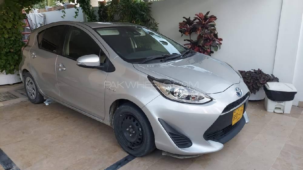 Toyota Aqua 2017 for Sale in Karachi Image-1