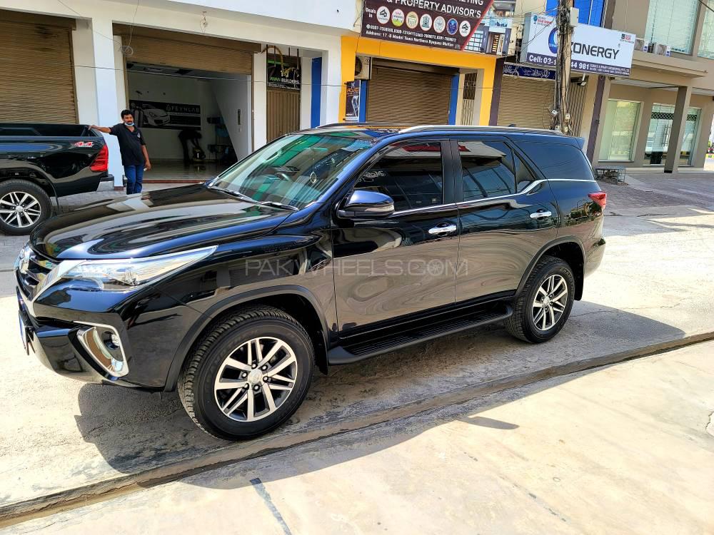 Toyota Fortuner 2020 for Sale in Multan Toyota Fortuner 2020 for Sale in Multan Image-4