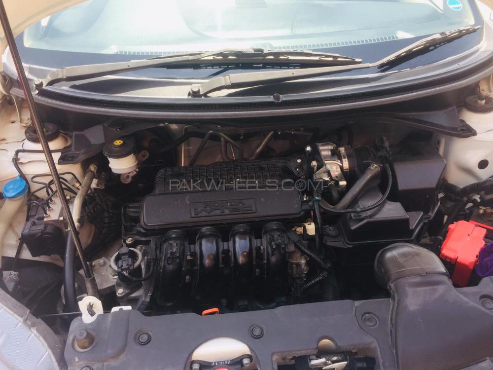 ہونڈا بی آر-وی 2017 for Sale in اسلام آباد ہونڈا بی آر-وی 2017 for Sale in اسلام آباد Image-6