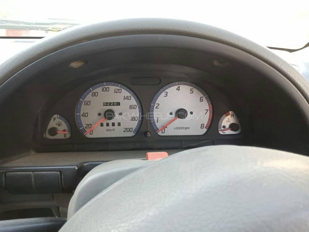 Suzuki Cultus 2004 for Sale in Karachi Suzuki Cultus 2004 for Sale in Karachi Image-5