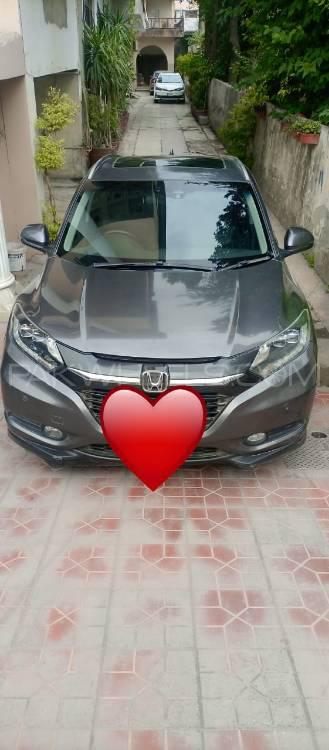 Honda HR-V 2017 for Sale in Islamabad Image-1