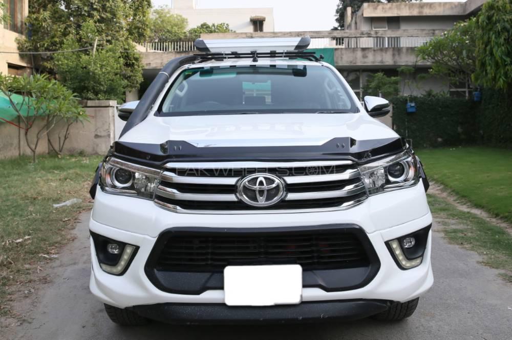 Toyota Hilux 2018 for Sale in Lahore Toyota Hilux 2018 for Sale in Lahore Image-2