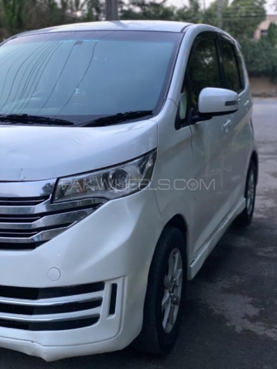 نسان ڈیز ہائی وے اسٹار 2013 for Sale in لاہور Image-1